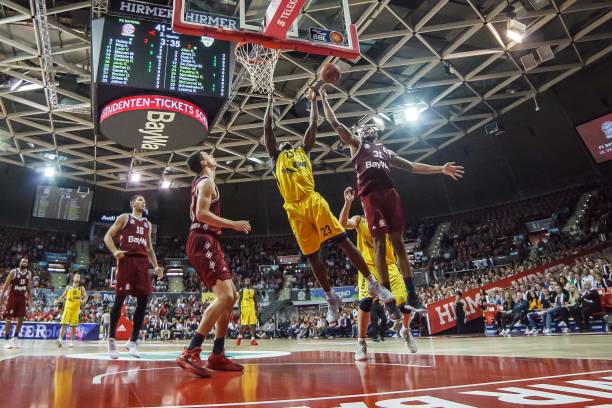 迪亚斯到努 迪亚斯到努