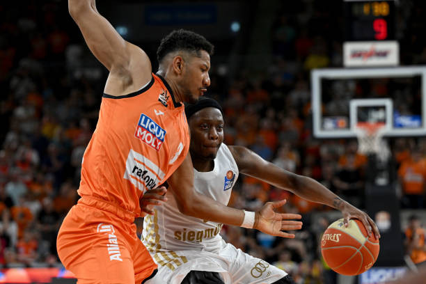 强攻防转换 强攻防转换